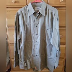 Men's Tan Button-Up Shirt